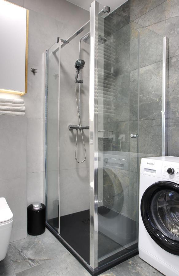 Essence Apartments Sapphire بوزنان المظهر الخارجي الصورة