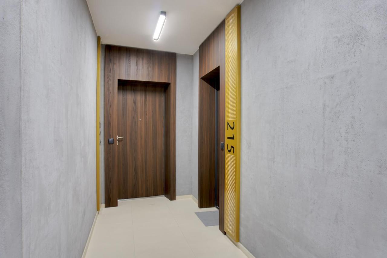 Essence Apartments Sapphire بوزنان المظهر الخارجي الصورة